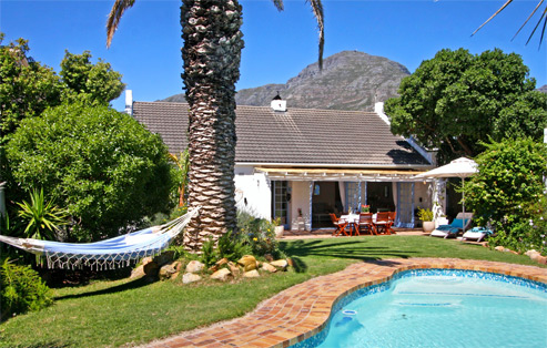 Hout Bay accommodation in a self catering cottage
